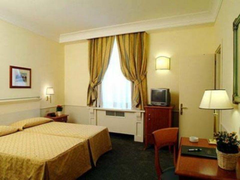 Hotel Delle Vittorie Rome Room photo